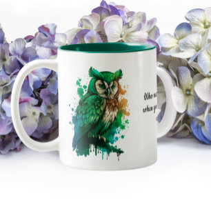 St. Patrick's Day Lucky Owl - die Leprechaun nodig Tweekleurige Koffiemok