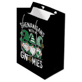 St Patricks Day Lucky Shamrock Leopard Gnomes Medium Cadeauzakje (Voorkant Gekanteld)
