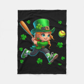 St. Patrick's Day Man Playing Softll Shamrocks Pla Fleece Deken (Voorkant)