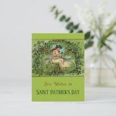 St. Patrick's Day  Meisje met Shamrocks Feestdagenkaart (Staand voorkant)