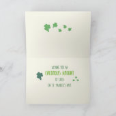 St. Patricks Day met Joyful Elephant en Shamrock Kaart (Binnen)