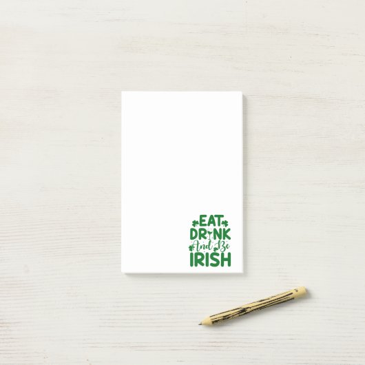 St. Patrick's Day Post-it® Notes (Op bureau)