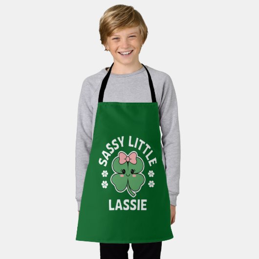 St Patricks Day Sassy Little Lassie Kinder Meisje Schort (Gedragen)