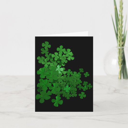 St. Patrick's Day Shamrock Achtergrond T-shirt Kaart (Voorkant)