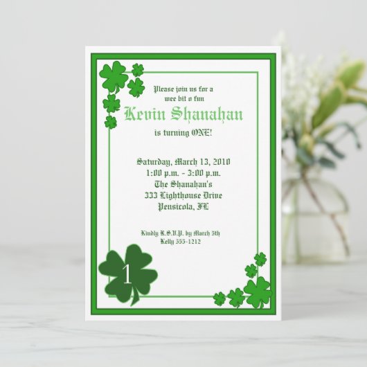 St. Patrick's Day Shamrock Birthday Invitation 5x7 Kaart (Staand voorkant)