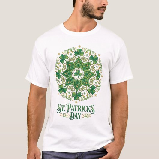 St. Patrick's Day Shamrock Mandala Ontwerp T-shirt (Voorkant)