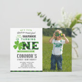 St Patrick's Day Verjaardag Uitnodiging met Foto (Staand voorkant)