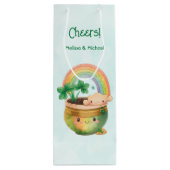 St. Patrick's Day Whimsical Rainbow & Clover Wijn Cadeautas (Achterkant)