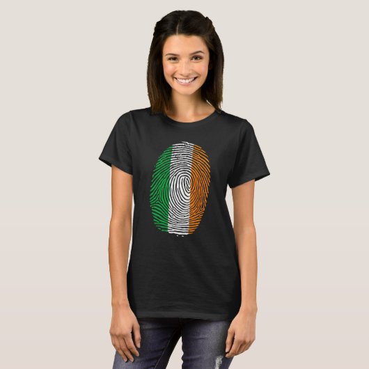 St Patricks Day Zu Saint Paddy's Flag Irish Finger T-shirt (Voorkant volledig)