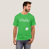 St. Patrick's Day Zwangerschap Aankondiging O'baby T-shirt (Voorkant volledig)