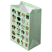 St Patricks Dog Face Pattern Medium Cadeauzakje (Voorkant Gekanteld)