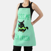  St. Patrick's Kiss Ik ben Irish Cat Apron Schort (Insitu)