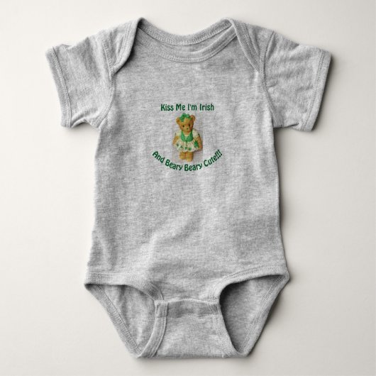 St. Patrick's Kiss Me Teddy Bear Baby Bodysuit (Voorkant)