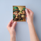 St Patrick's Pot of Gold Boy Leprechaun Uitnodigin Flyer (Hand)