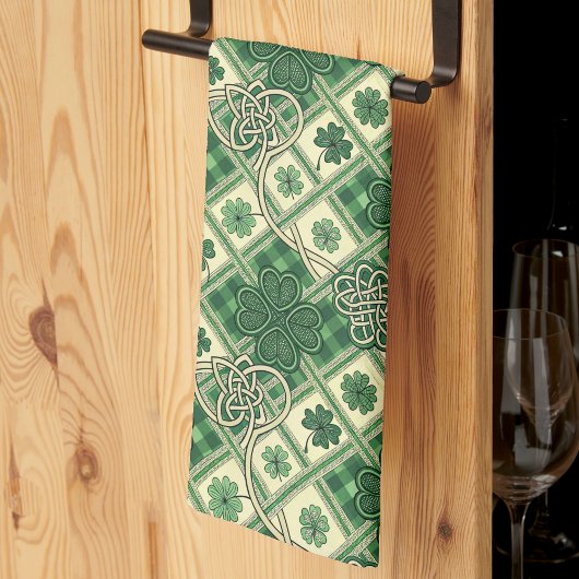  St Patrick's Shamrocks n Intertwined Celtic Knots Theedoek