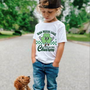 St Patrick's Who Needs Luck met al deze charme T-shirt