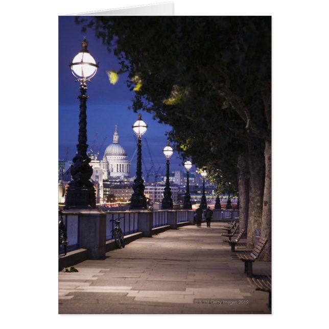 St. Paul's kathedraal (Voorkant)