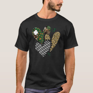 St Saint Patrick's Day Shamrock Heart Leopard Plai T-shirt