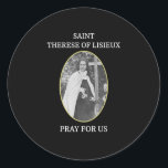 St. Therese of Lisieux T-Shirt Saint Little Flower Ronde Sticker<br><div class="desc">Dit is een geweldig cadeau voor je familie,  vrienden die van Jezus houden. Zij zullen dit cadeau graag van u ontvangen tijdens het vakantieseizoen of enige andere dag.</div>
