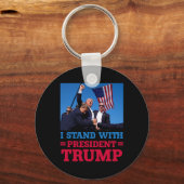 Sta met President Trump na de schietpartij op H Sleutelhanger (Voorkant)