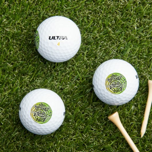 Sta Niet in Je Eigen Weg Golfballen (Insitu Gras)
