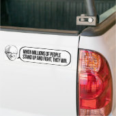 Sta op en vecht - Bernie Sanders Quote -.png Bumpersticker (Op Truck)