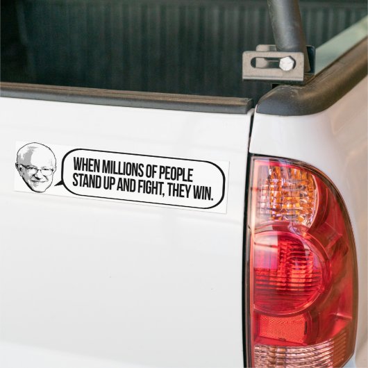 Sta op en vecht - Bernie Sanders Quote -.png Bumpersticker (Op Truck)