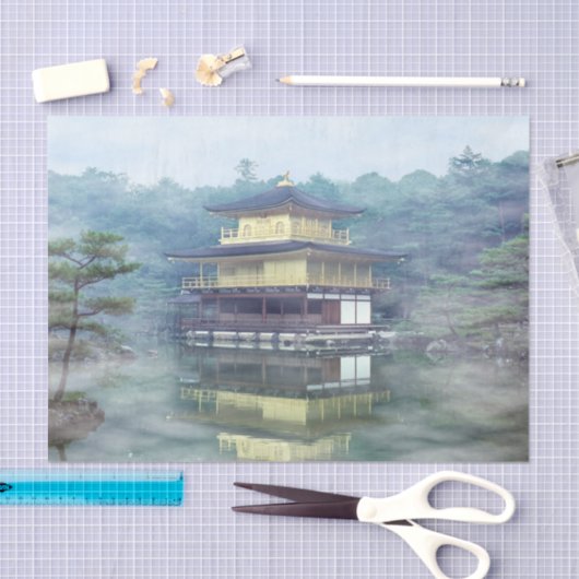 Staan op het gouden paviljoen tissuepapier (Craft)