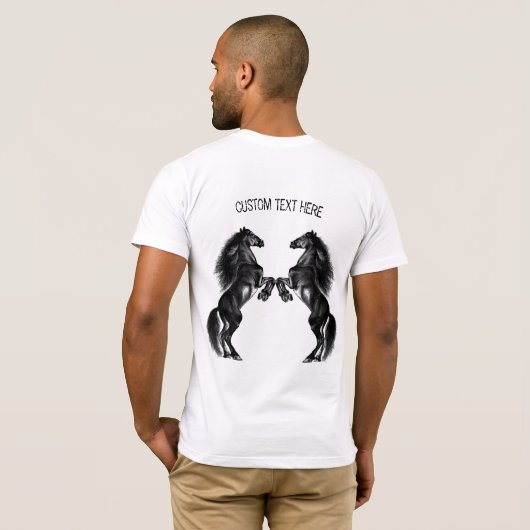 Staande Wild Paard T-Shirt met Aangepaste Tekst (Achterkant volledig)