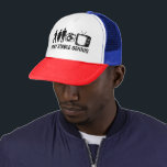 STABLE GENIUS Personen Man TV Trucker Pet<br><div class="desc">Kijk eens naar dit grappige pet. Voeg je eigen tekst toe of bewerk wat er is. Bezoek mijn winkel voor meer design of laat me weten of je iets gewoons wilt!</div>