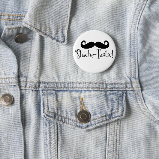 'Stache-Tastic Ronde Button 5,7 Cm (In situ)