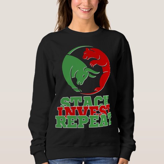 Stack Invest Repeat™ Quiet Power Bulls & Beren Trui (Voorkant)