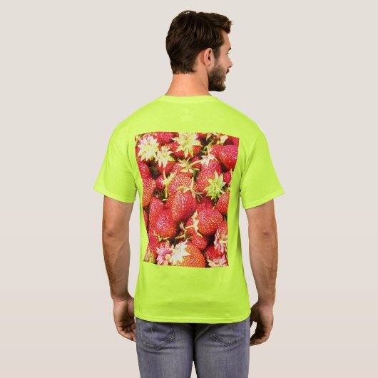 "Stack of Strawberries Fruit" Cute Photo. Bestel n T-shirt (Achterkant volledig)
