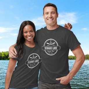 Stad en de Naam van het Meer van Sebago Maine de T-shirt