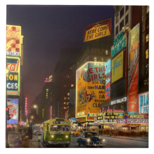 Stad - Manhattan, NY - Hier komen de meisjes van 1 Tegeltje