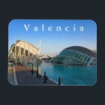Stad van Kunsten en Wetenschappen. Magneet<br><div class="desc">Stad van Kunsten en Wetenschappen. Travel. Europe. Spanje. Valencia. Valencia is een stad in Spanje, het centrum van de autonome gemeenschap Valencia en de provincie met dezelfde naam. De derde grootste stad in Spanje is na Madrid en Barcelona. Gelegen aan de samenvloeiing van een deels gedraineerde rivier Turia in het...</div>