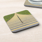 Stadiumtrap tussen rijen groene stoelen bier onderzetter (Linkerzijde)