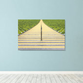 Stadiumtrap tussen rijen groene stoelen canvas afdruk (Insitu (Houten vloer))