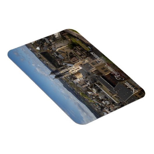 Stadsbeeld van Sedan, Ardennen, Frankrijk Magneet (Rechterzijde)