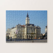 Stadshal op een vrijheidsplein in Novi Sad Legpuzzel (Horizontaal)