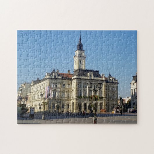 Stadshal op een vrijheidsplein in Novi Sad Legpuzzel (Horizontaal)