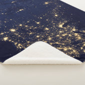 Stadslampen van de Verenigde Staten bij nacht. Sherpa Deken (3/4)