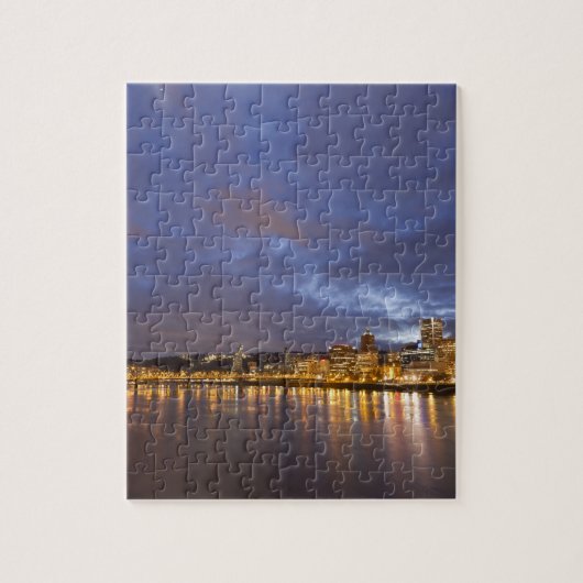 Stadslichten in de Willamette Legpuzzel (Verticaal)