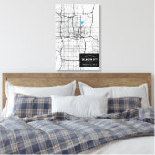 Stadsplattegrond van Oklahoma + Markeer uw locatie Canvas Afdruk (Insitu (Slaapkamer))
