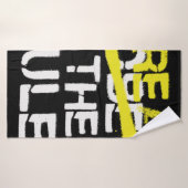 Stadsstraten breken de regels stencil graffiti badhanddoek (Badhanddoek)