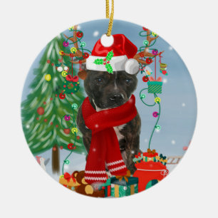 Staffordshire Bull Terrier Dog in Snow met Kerstmi Keramisch Ornament