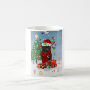 Staffordshire Bull Terrier Dog in Snow met Kerstmi Koffiemok