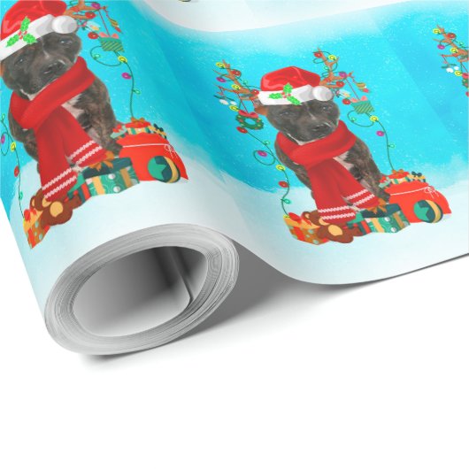 Staffordshire Bull Terrier in sneeuw met Kerstmis Cadeaupapier (Rol Hoek)