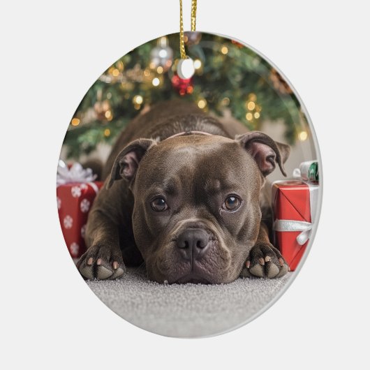 Staffordshire Bull Terrier Kerstmis Keramisch Ornament (Links)