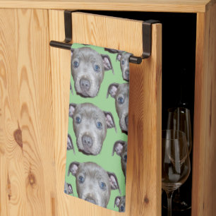Staffordshire Bull Terrier Puppy Faces Theedoek